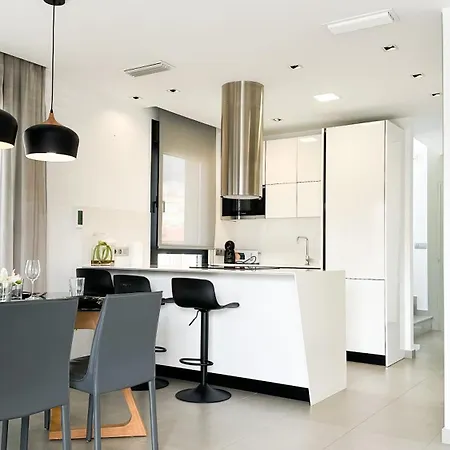 Front House Torre La Mata